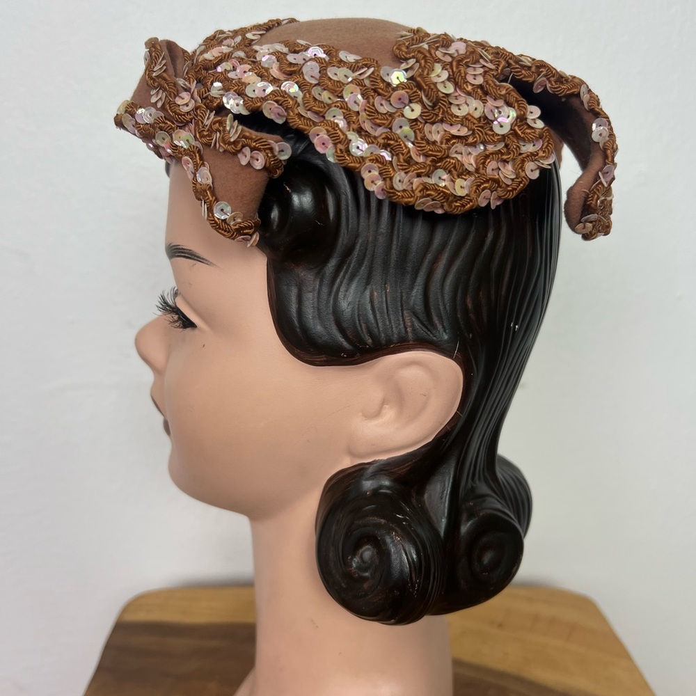 1950’s 50s Vintage Elegant Brown Wool Felt Sequin Sequined Soutache Women's Hat - Picture 8 of 16